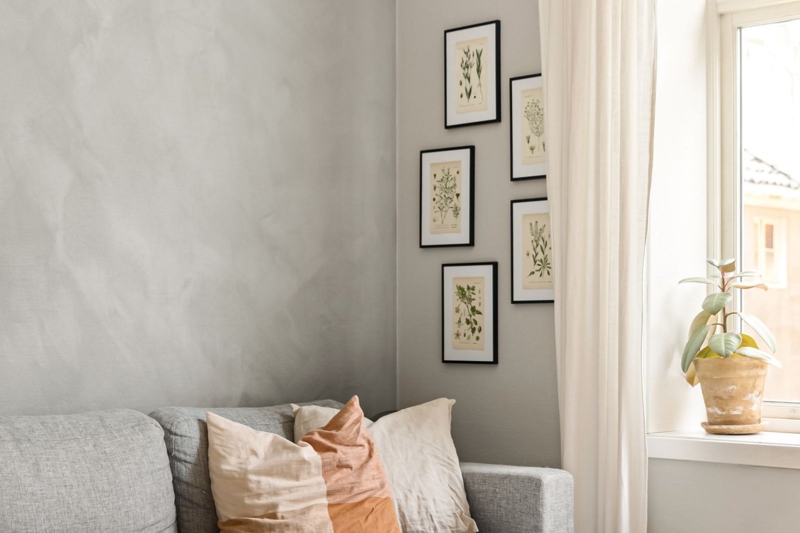 Interno appartamento pulito e luminoso pronto per affitti a Como - metodo home staging Top Eventi